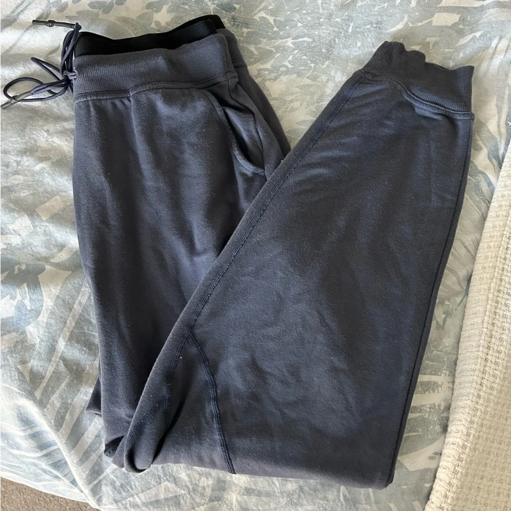 NAVY JoyLab Sweat Outfit - Picture 4 of 7
